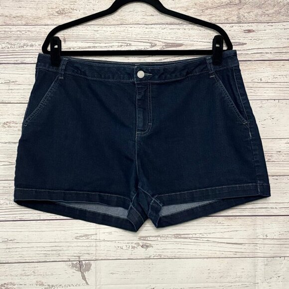 Jennifer Lopez Denim Shorts Size 16 - Picture 1 of 7